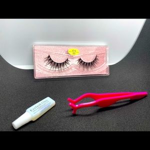 lovely D3 effect lashes